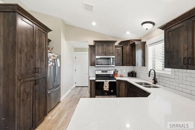 585 Washington Loop, Rigby, ID 83442