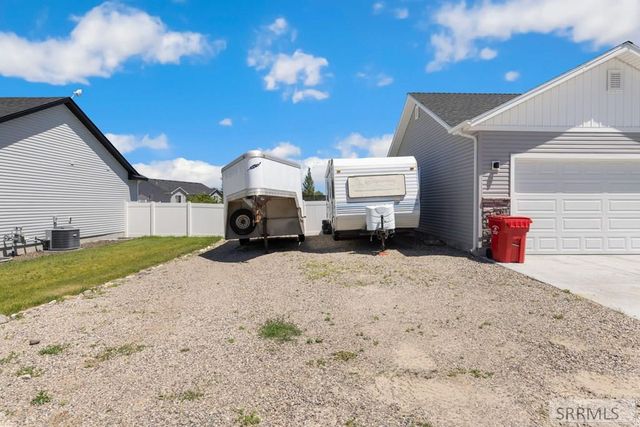 585 Washington Loop, Rigby, ID 83442