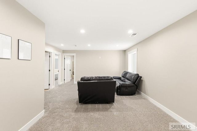 585 Washington Loop, Rigby, ID 83442