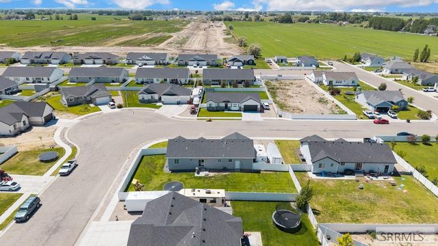 585 Washington Loop, Rigby, ID 83442