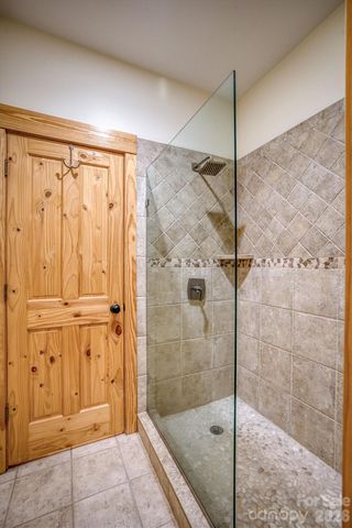 5162 Beech Bluff Drive, Morganton, NC 28655