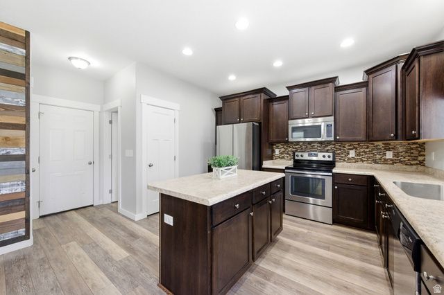 5408 W CHERRY BREEZE CT, Herriman, UT 84096