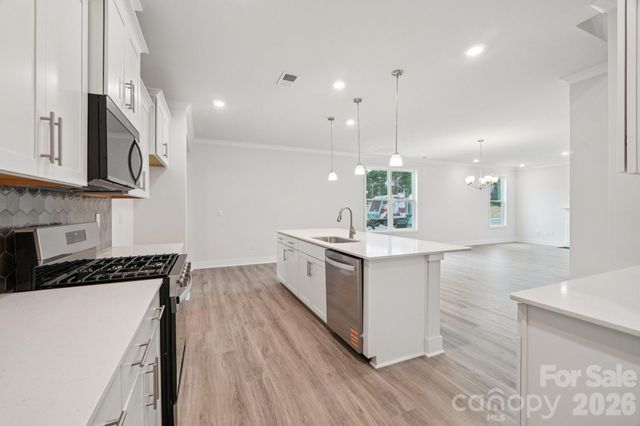 7593 Bainbridge Road, Sherrills Ford, NC 28673