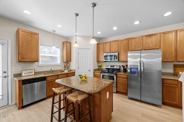 408 Mourning Dove Court, Mebane, NC 27302