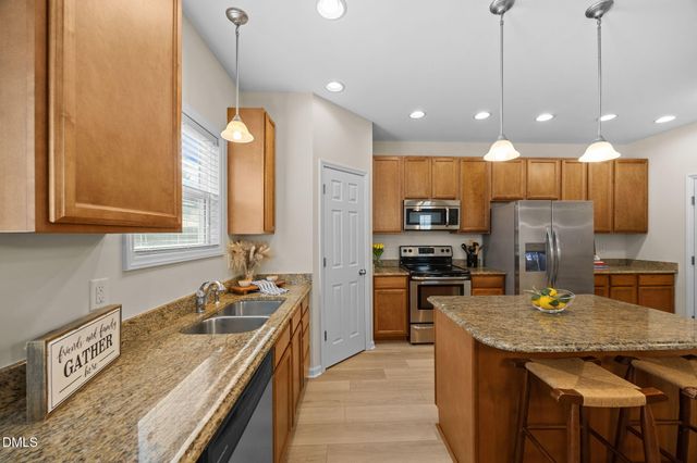 408 Mourning Dove Court, Mebane, NC 27302