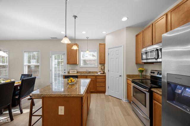 408 Mourning Dove Court, Mebane, NC 27302