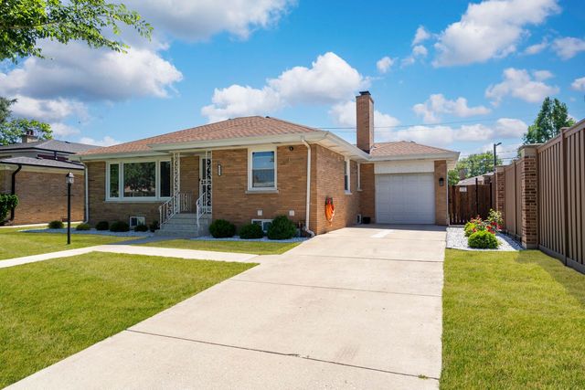 6819 N Keystone Avenue, Lincolnwood, IL 60712