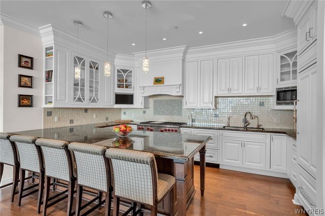 132 Lakefront Boulevard 902, Buffalo, NY 14202