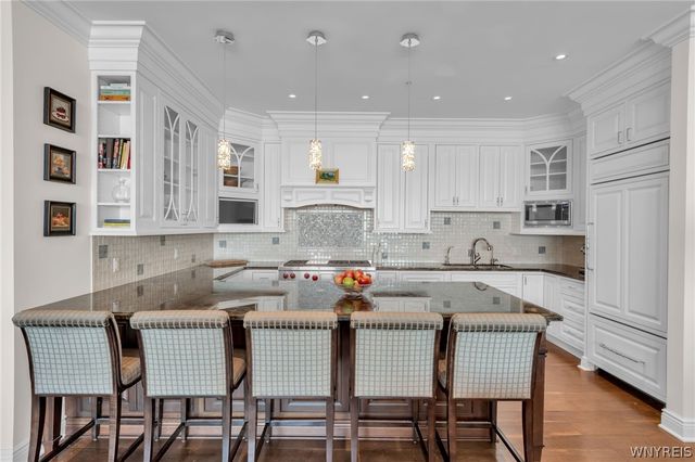 132 Lakefront Boulevard 902, Buffalo, NY 14202
