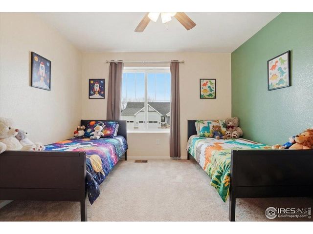 1617 Northcroft Dr, Windsor, CO 80550