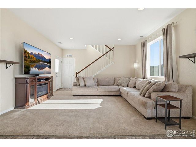 1617 Northcroft Dr, Windsor, CO 80550