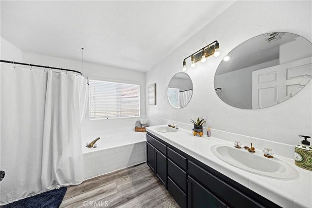 1329 Limonite, Hemet, CA 92543