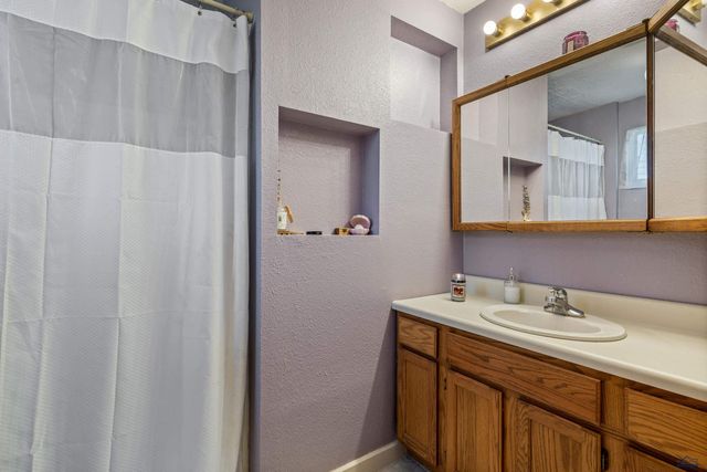 201 N NEWTON AV, Hill City, SD 57745