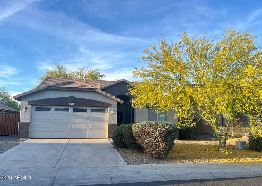 4514 W CARSON Road, Laveen, AZ 85339