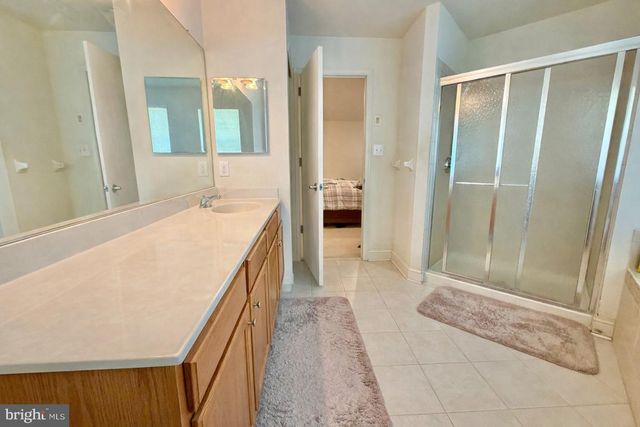 102 CHRISTMAS TREE, Sicklerville, NJ 08081