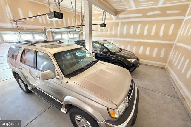 102 CHRISTMAS TREE, Sicklerville, NJ 08081