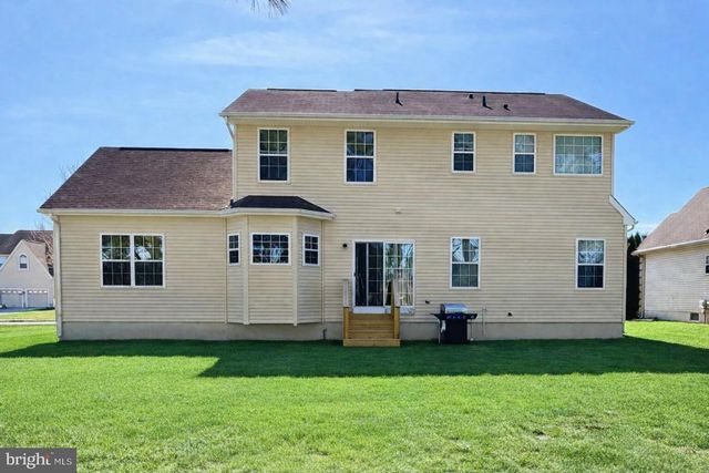 102 CHRISTMAS TREE, Sicklerville, NJ 08081