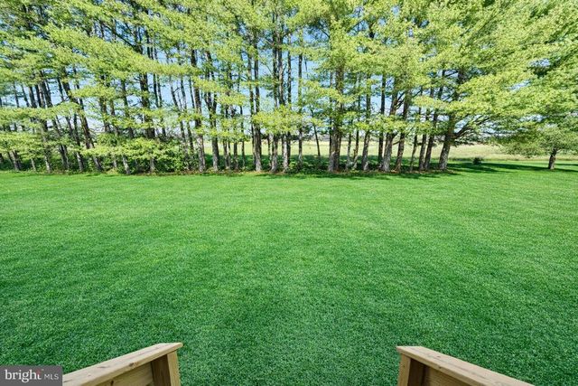 102 CHRISTMAS TREE, Sicklerville, NJ 08081