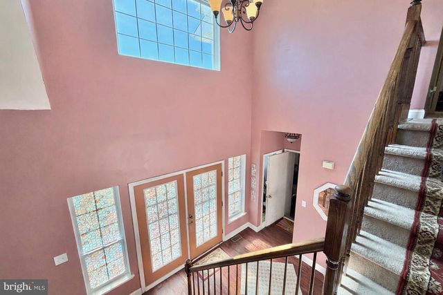 102 CHRISTMAS TREE, Sicklerville, NJ 08081