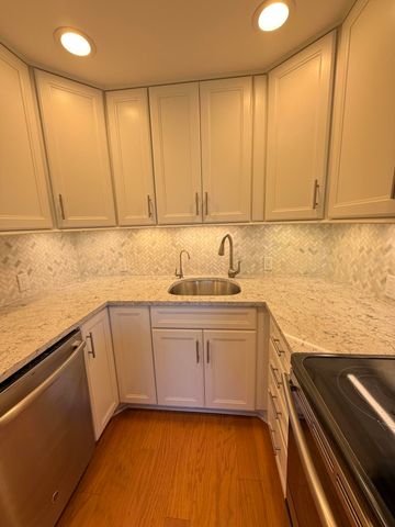 166 Dorset D, Boca Raton, FL 33434