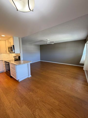 166 Dorset D, Boca Raton, FL 33434