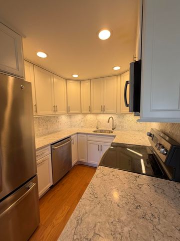 166 Dorset D, Boca Raton, FL 33434