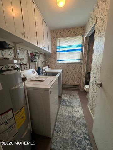 58 Chelsea Drive 70, Manchester, NJ 08759