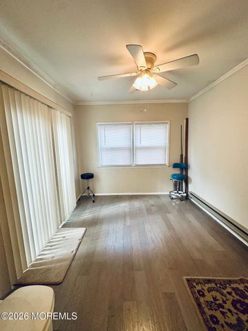 58 Chelsea Drive 70, Manchester, NJ 08759
