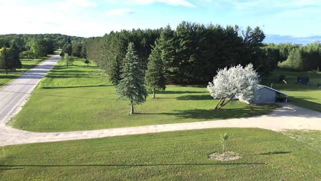 5236 110th Avenue, Evart, MI 49631