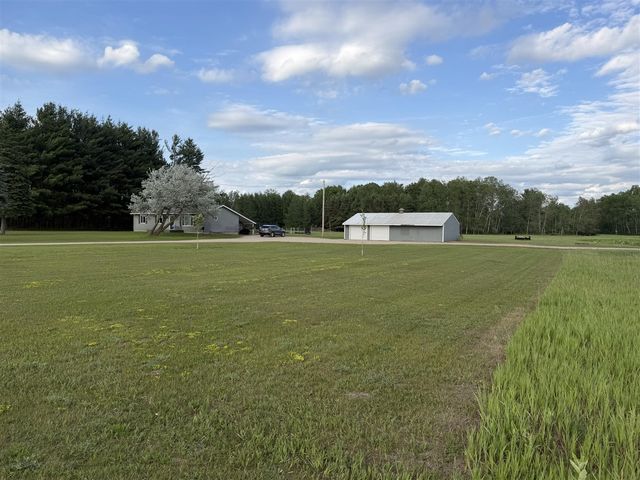 5236 110th Avenue, Evart, MI 49631