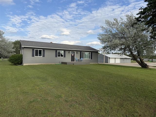 5236 110th Avenue, Evart, MI 49631