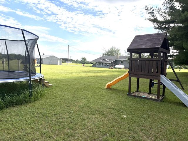 5236 110th Avenue, Evart, MI 49631