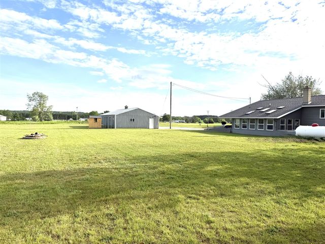 5236 110th Avenue, Evart, MI 49631