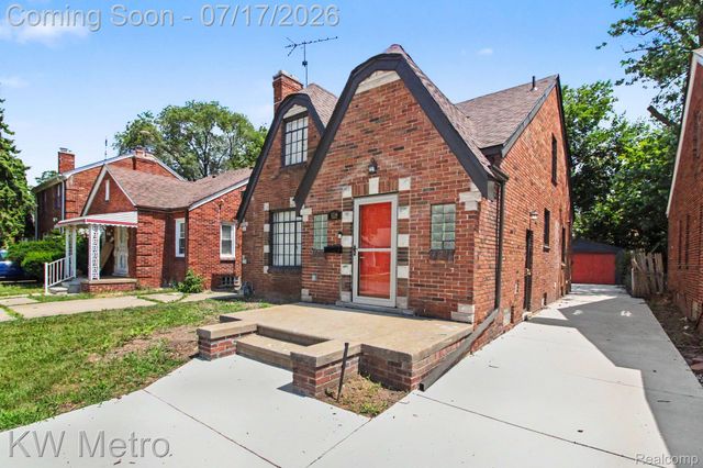 11244 Wayburn Street, Detroit, MI 48224