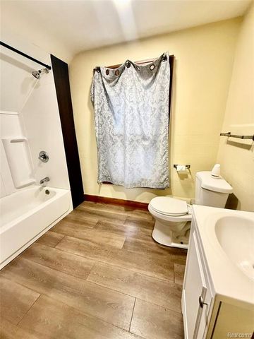 618 Chartier Street, Marine City, MI 48039