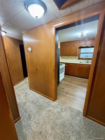 618 Chartier Street, Marine City, MI 48039