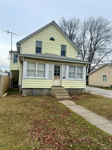 618 Chartier Street, Marine City, MI 48039