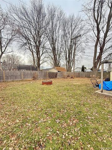 618 Chartier Street, Marine City, MI 48039