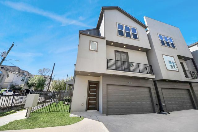 5720 Petty Street, Houston, TX 77007