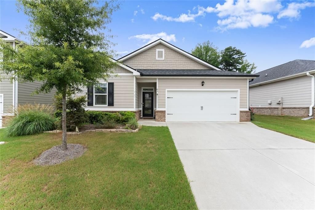 63 CONROE Court, Hoschton, GA 30548