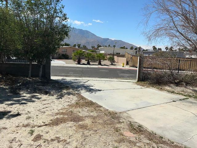 30146 San Antonio Drive, Cathedral City, CA 92234