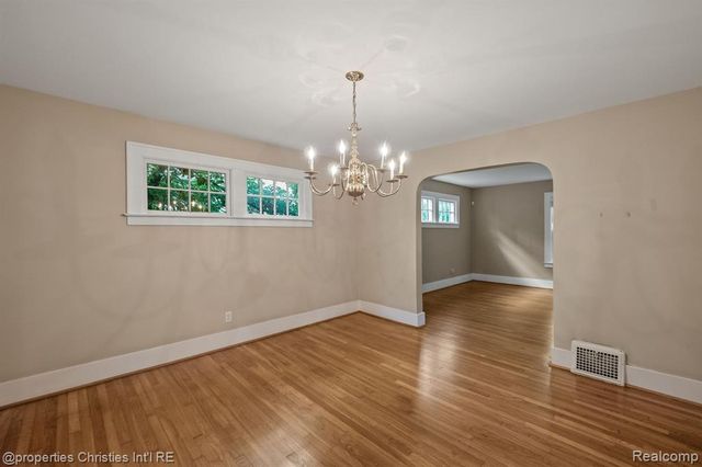 532 Wallace Street, Birmingham, MI 48009