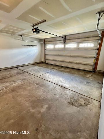 255 Merin Height Road, Jacksonville, NC 28546