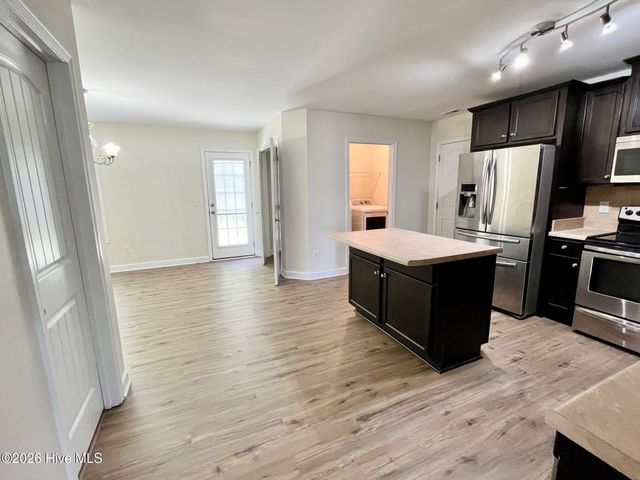 255 Merin Height Road, Jacksonville, NC 28546