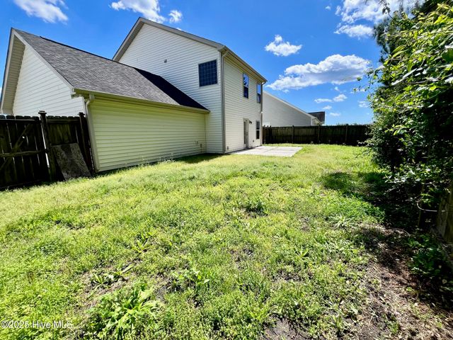 255 Merin Height Road, Jacksonville, NC 28546