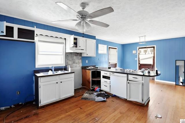 143 McCullom Lane, Ledbetter, KY 42058