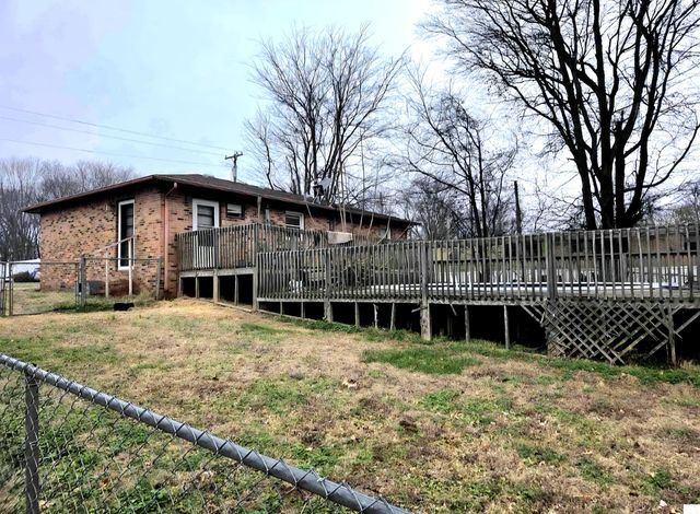 143 McCullom Lane, Ledbetter, KY 42058
