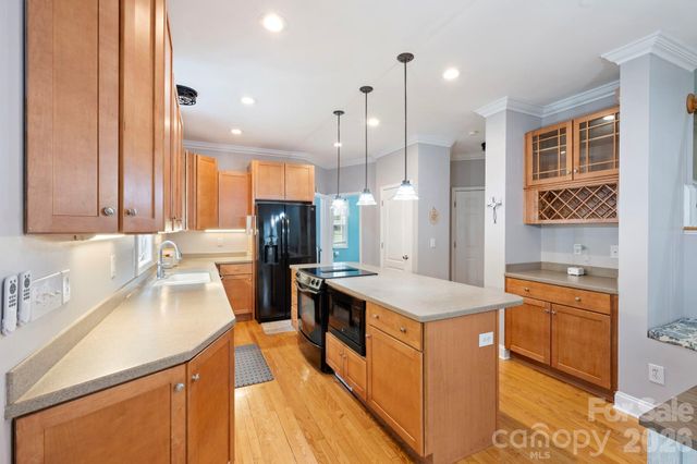 1606 High Ridge Drive, Stanley, NC 28164