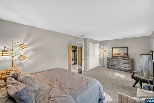 26 Coppola Court, Clifton, NJ 07013