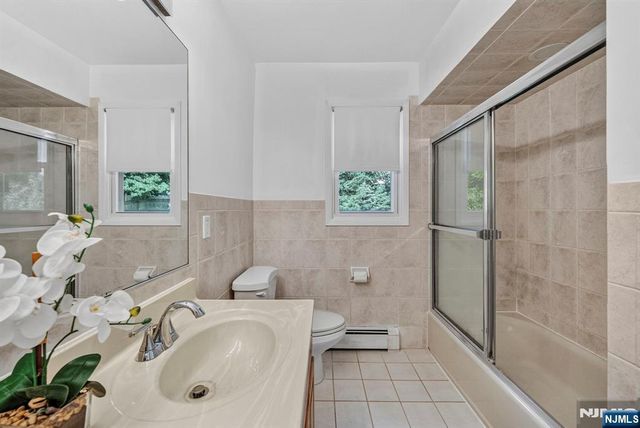 26 Coppola Court, Clifton, NJ 07013